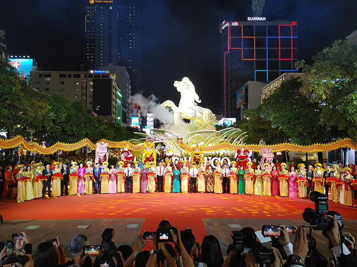 Đường hoa Nguyễn Huệ Tết Bính Ngọ 2026 chính thức khai mạc