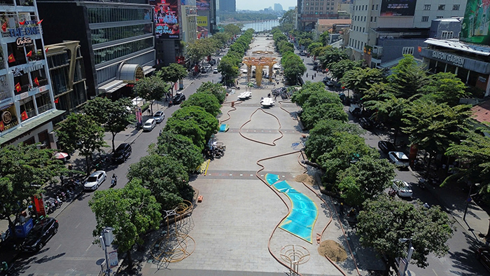 Đường hoa Nguyễn Huệ Tết Bính Ngọ 2026 đang gấp rút thi công