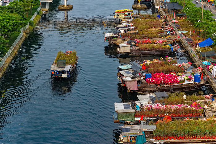 TP.HCM: Nhộn nhịp Hội hoa xuân, chợ hoa “Trên bến dưới thuyền”