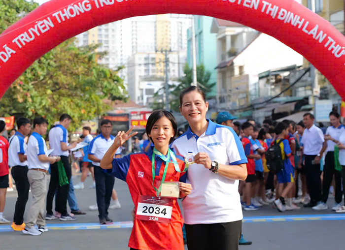 Nữ hiệu trưởng phổ thông duy nhất ứng cử đại biểu HĐND TP.HCM: Cam kết nâng cao sức khỏe học đường