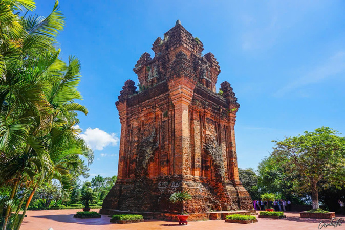 Tiếng Việt lý thú: Tản mạn từ bài ca dao “xứ Nẫu”