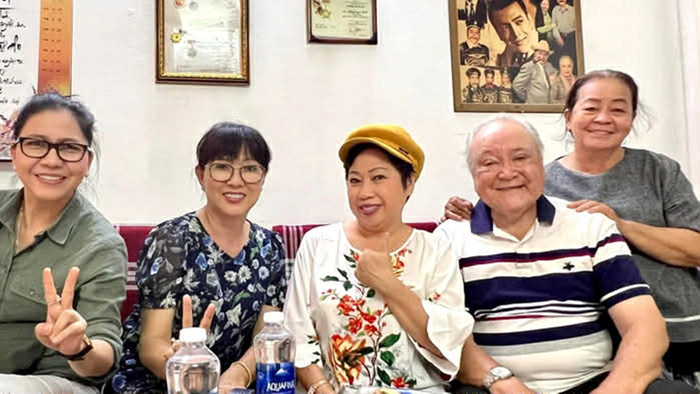 Nghệ sĩ và lòng biết ơn!