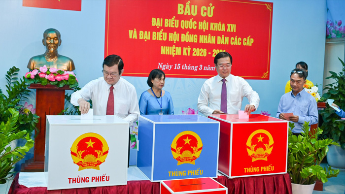 Hội nghị toàn quốc tổng kết cuộc bầu cử