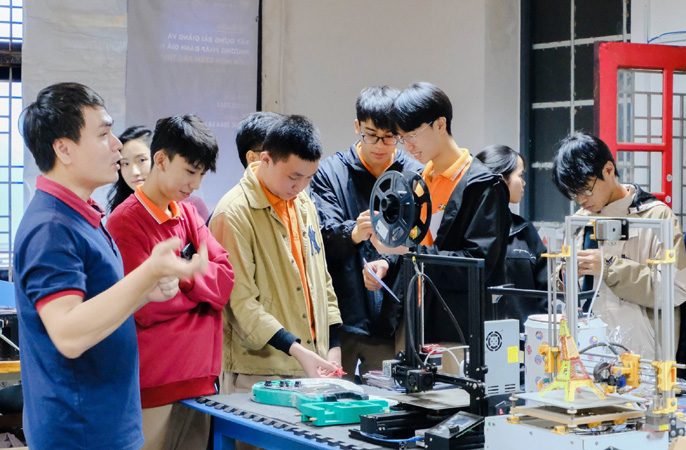 “Thiết kế” hệ sinh thái khởi nghiệp từ giảng đường