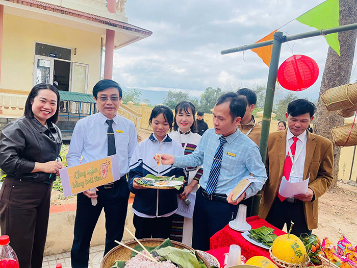 Hiệu trưởng trường vùng cao Quảng Trị ứng cử đại biểu HĐND: Mong góp thêm tiếng nói cho bản làng