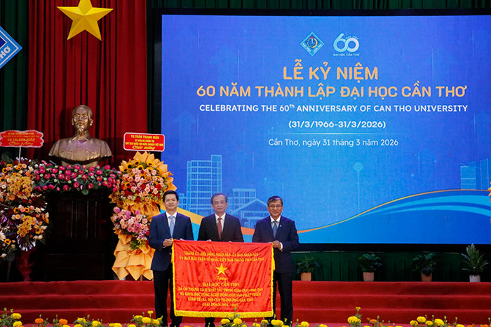 Đại học Cần Thơ – Điểm tựa vững chắc của châu thổ Cửu Long