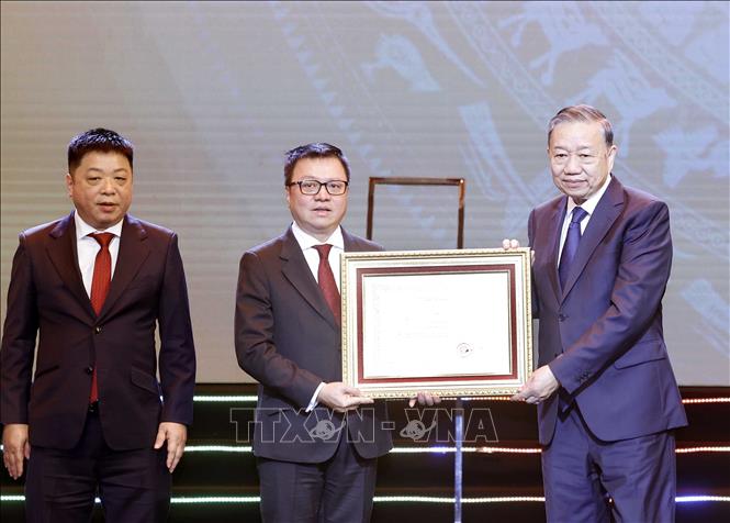 Tổng Bí thư: Báo Nhân Dân phát huy vị thế ngọn cờ đầu trong công tác tư tưởng của Đảng