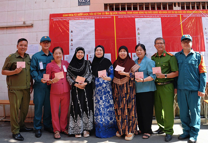 Đồng bào Chăm, Khmer tại Thành phố Hồ Chí Minh thực hiện quyền công dân trong ngày bầu cử