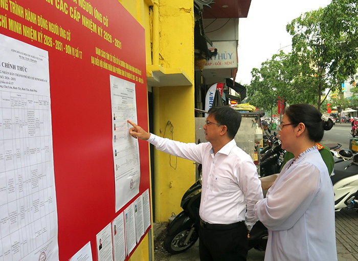Lãnh đạo thành phố kiểm tra công tác chuẩn bị bầu cử