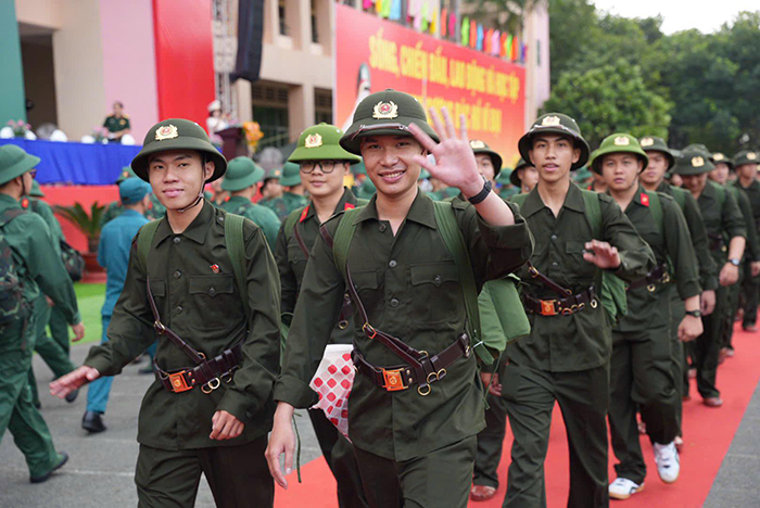 Một không gian phát triển rộng lớn hơn đồng nghĩa với trách nhiệm bảo vệ Tổ quốc nặng nề hơn