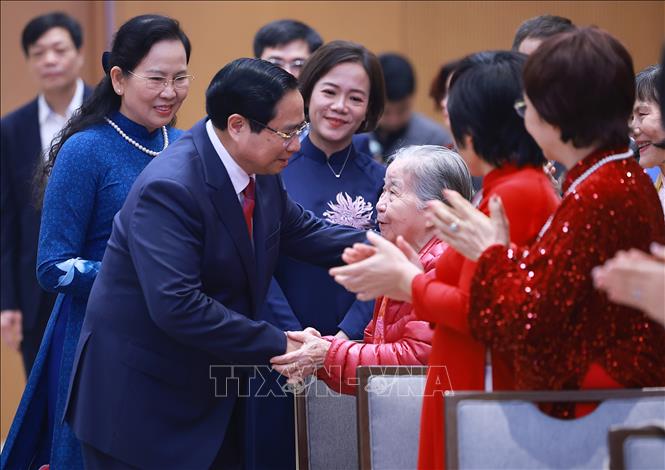 Thủ tướng Phạm Minh Chính đề xuất tổ chức giải thưởng ‘Phụ nữ tài năng, sáng tạo và cống hiến’