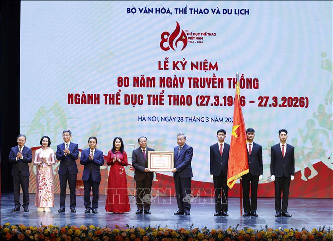 Tổng Bí thư dự Lễ kỷ niệm 80 năm Ngày truyền thống Ngành Thể dục Thể thao 