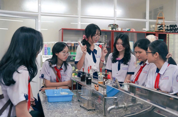 Giải quyết tình trạng thiếu giáo viên công nghệ “Nút thắt” của đổi mới giáo dục và khát vọng phát triển khoa học – công nghệ