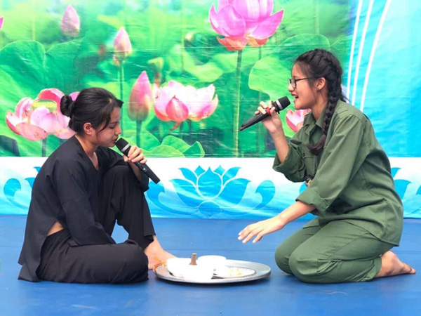 Những bài thơ nổi tiếng về ngày đại thắng