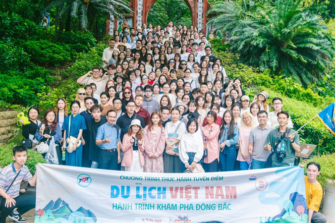 Tín ngưỡng thờ cúng Hùng Vương trong đời sống giới trẻ