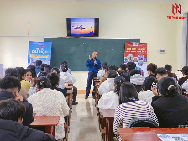 Hướng nghiệp cho học sinh dân tộc thiểu số: Từ lớp học đến thị trường lao động