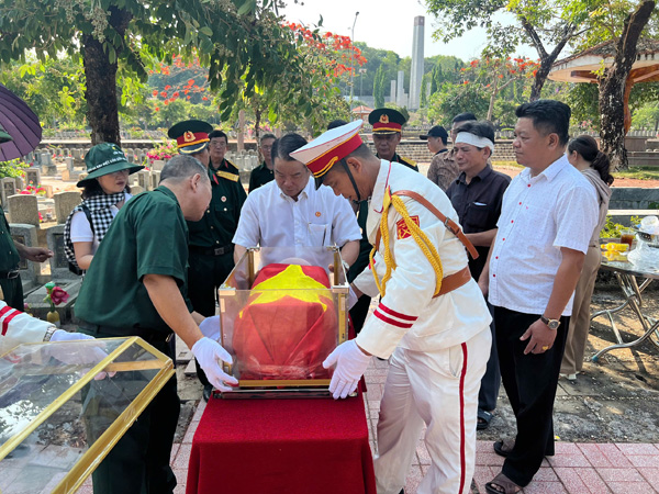 Hành trình tìm kiếm liệt sĩ lặng lẽ giữa dòng thời gian