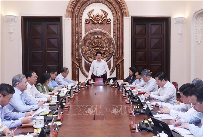 Chủ tịch nước chủ trì giao ban thường kỳ với Văn phòng Chủ tịch nước