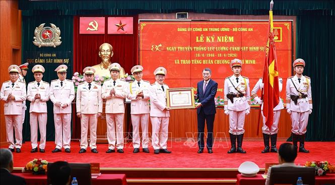 Thủ tướng Lê Minh Hưng: Tên gọi ‘Cảnh sát hình sự’ mãi là niềm tin cậy của Nhân dân