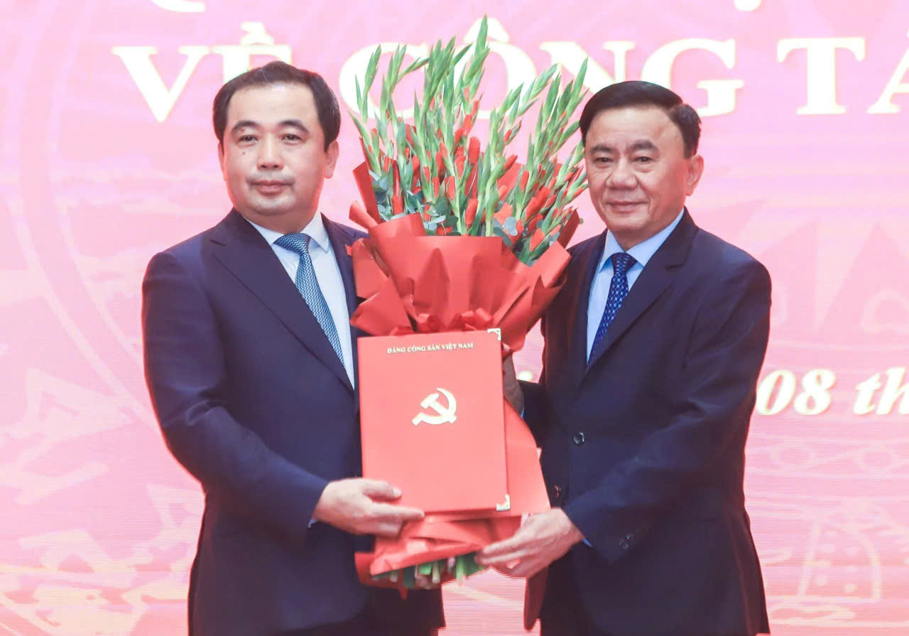 Ông Trần Đức Thắng giữ chức Bí thư Thành ủy Hà Nội