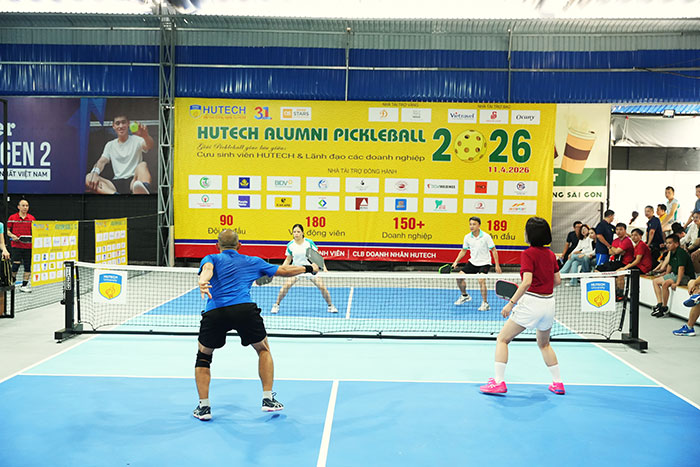 Sôi nổi Giải “HUTECH Alumni Pickleball 2026”