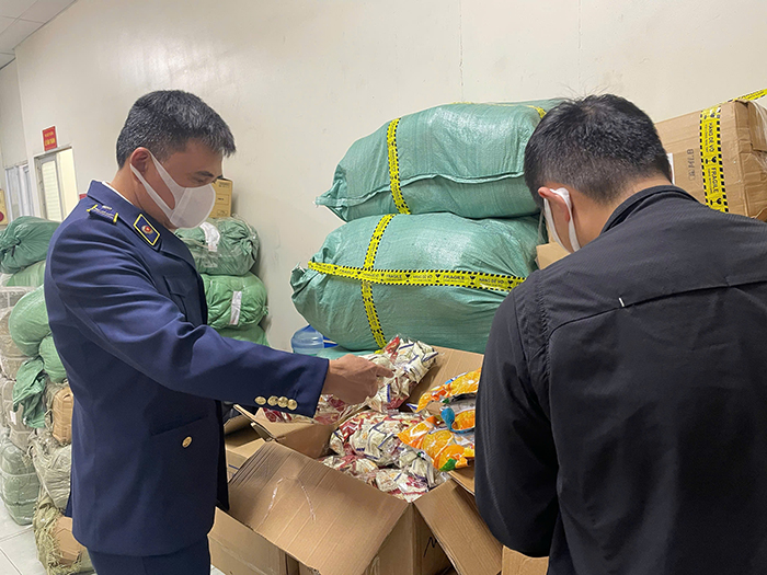 TP.HCM xử lý hàng trăm vụ vi phạm, siết chặt kiểm tra thực phẩm