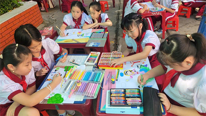 TP.HCM: Hơn 1.300 học sinh một trường tiểu học sẽ học trực tuyến trong 2 tuần