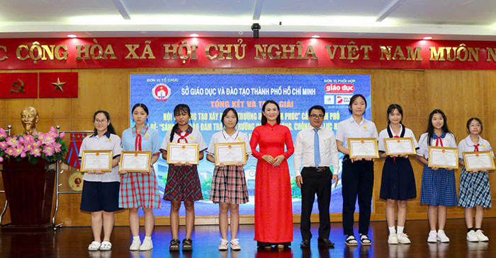 TP.HCM trao giải sáng kiến phòng chống bạo lực học đường: Nối dài hiệu quả xây dựng trường học hạnh phúc