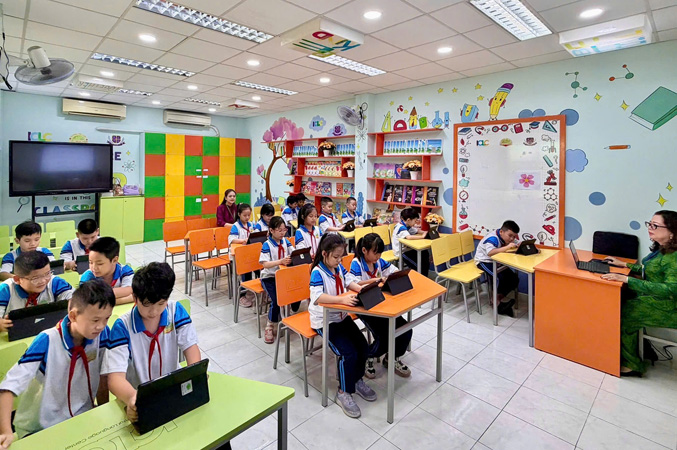 Hiệu quả chuyển đổi số giáo dục tại TP.HCM: Đưa kiểm tra trên máy tính vào trường tiểu học
