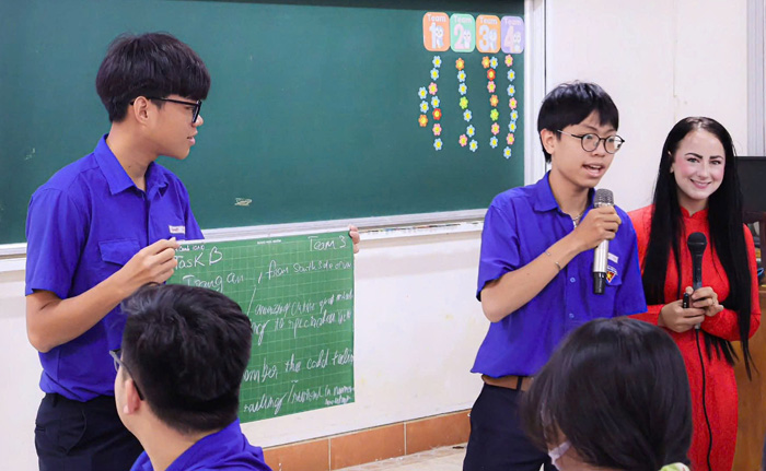 Ôn thi tốt nghiệp THPT: Chuyển từ “dạy nhiều” sang “dạy trúng”