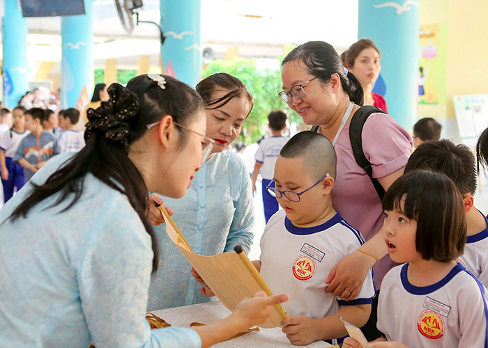 Trường Tiểu học Nguyễn Bỉnh Khiêm lại tiếp tục bị giả mạo tuyển sinh