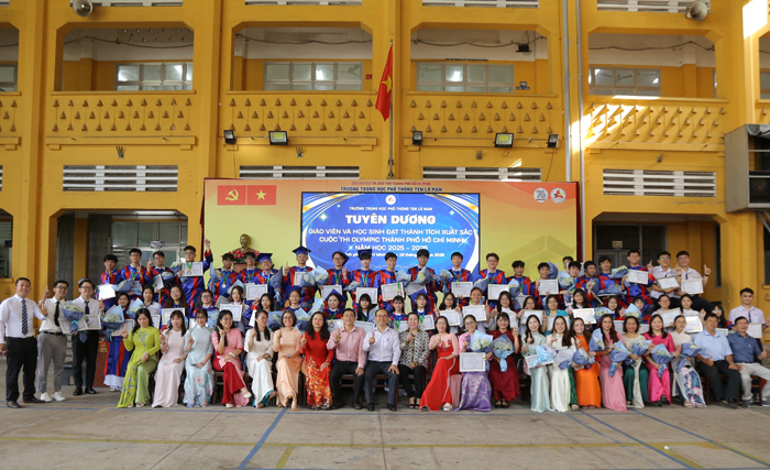 Trường THPT Ten Lơ Man: Nơi học sinh được phát triển toàn diện