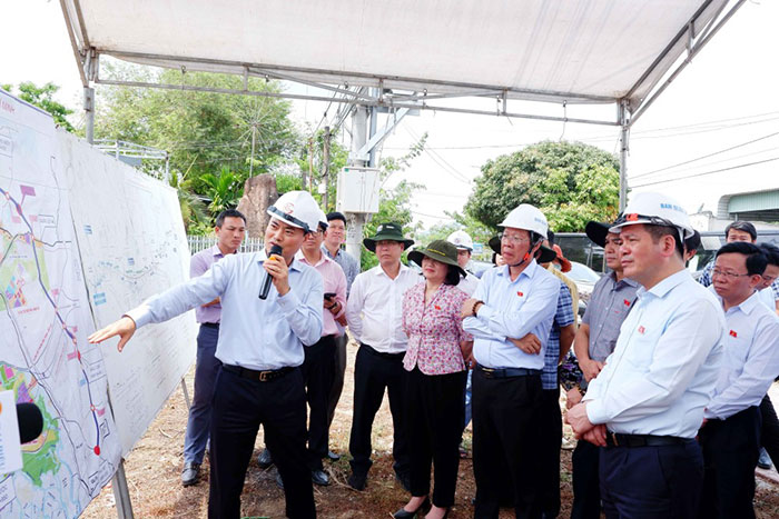 Đoàn công tác Quốc hội khảo sát các dự án giao thông trọng điểm tại TP.HCM và Đồng Nai