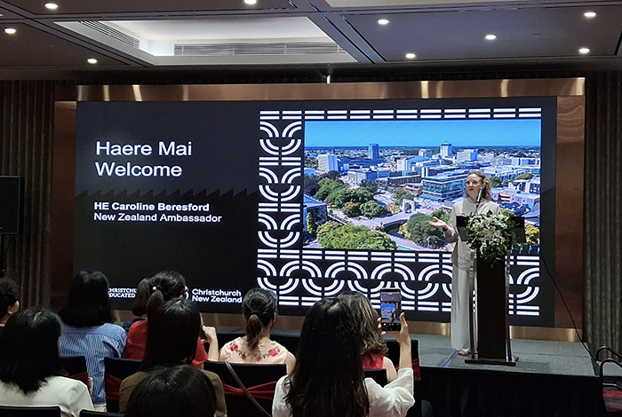 Thành phố Christchurch tăng cường kết nối, mở rộng học bổng cho học sinh Việt Nam
