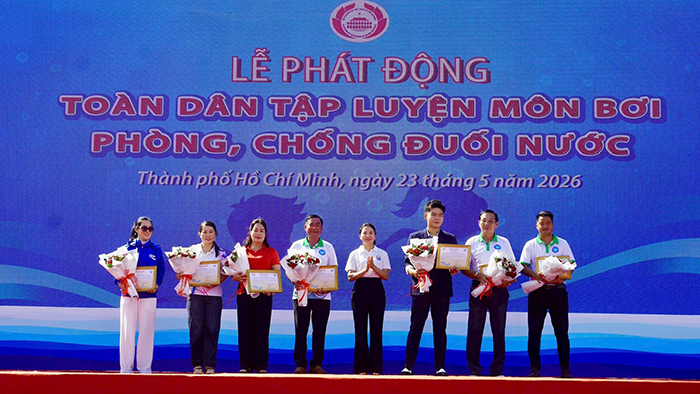 TP.HCM: Phát động toàn dân học bơi để phòng, chống đuối nước
