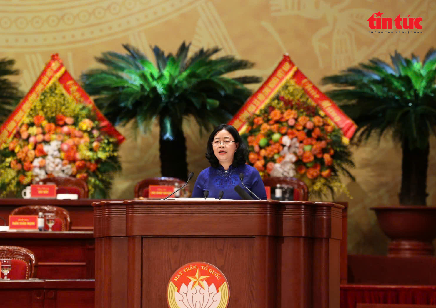 Đoàn Chủ tịch Ủy ban Trung ương Mặt trận Tổ quốc Việt Nam khóa XI ra mắt Đại hội