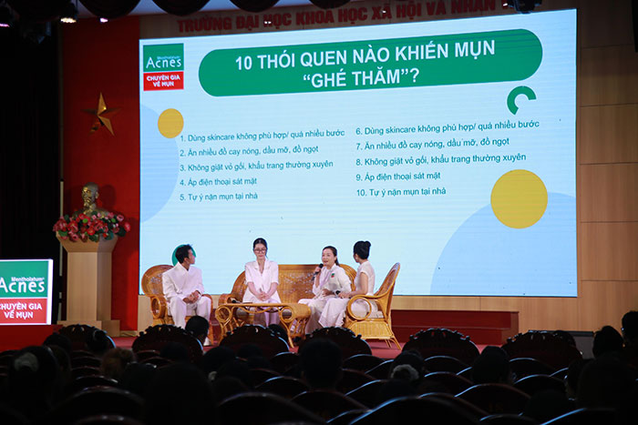 Sinh viên được trang bị kiến thức chăm sóc sức khỏe học đường
