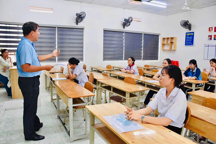 Kỳ thi tuyển sinh lớp 10 TP.HCM: Ngày đầu 2 thí sinh vi phạm quy chế, xuất hiện một số trường hợp đặc biệt trong ngày thi đầu tiên